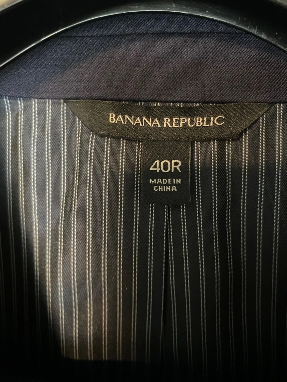 Banana Republic Men’s Navy Slim‑Fit Suit – Super 120’s Italian Wool, 40R / 34×34